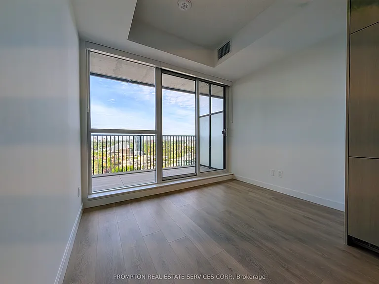 18 Esther Shiner Blvd #2207 — Photo 6