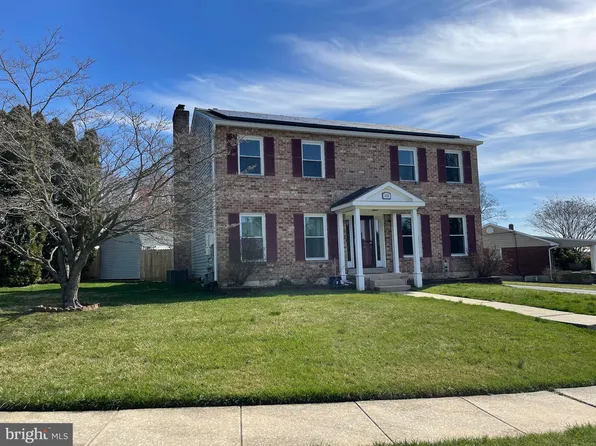 418 Shubrook Ln, Aston, PA 19014