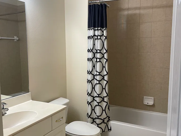 3169 Sun Lake Ct #B — Photo 7