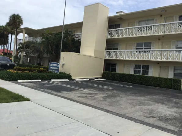 3915 S Flagler Dr APT 221, West Palm Beach, FL 33405
