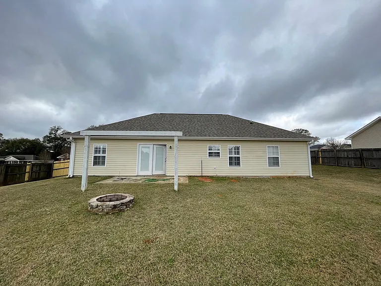 105 County Road 740 — Photo 35