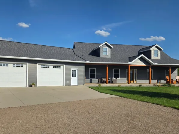 22204 123rd Ave, Cold Spring, MN 56320