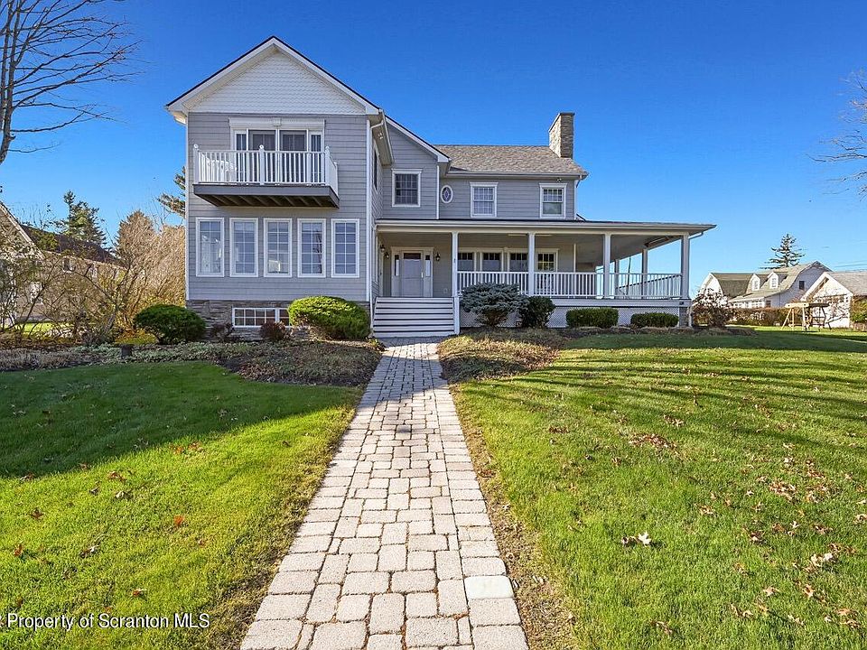 979 Crystal Park Blvd, Clifford Township, PA 18407 Zillow