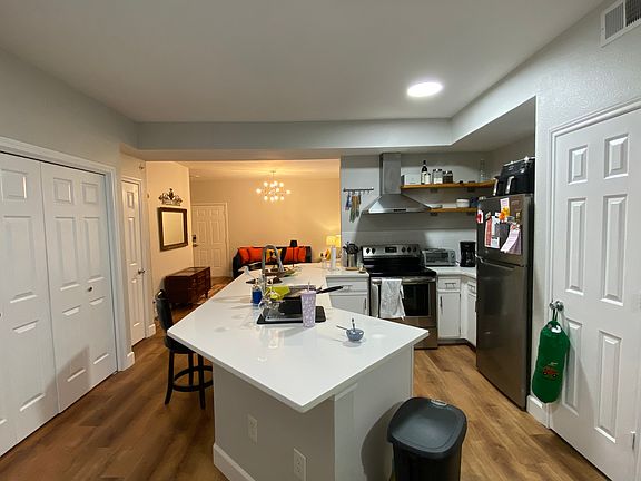 2nd image of 2320 Gracy Farms Ln APT 724