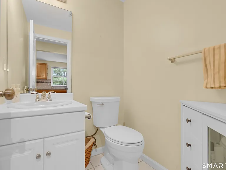 2202 Meadowview Dr #2202 — Photo 7
