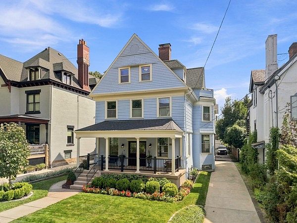 1st image of 4724 Wallingford St