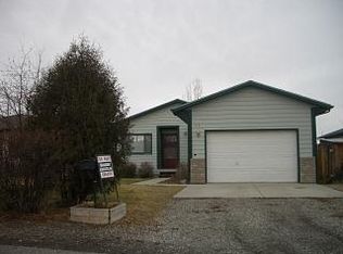 113 6th St, Belgrade, MT 59714