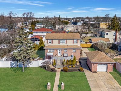 9 Paine Street, Lindenhurst, NY, 11757
