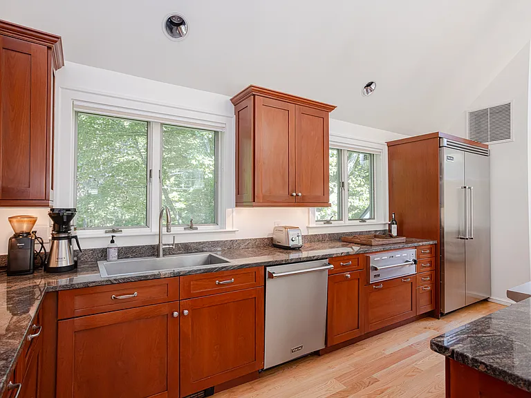 72 Ledge Rd — Photo 15