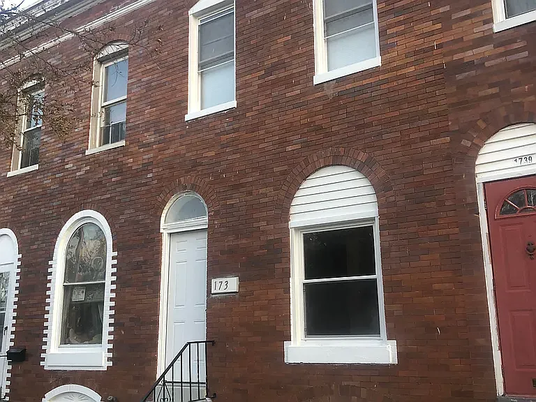 1737 Wilkens Ave — Photo 1