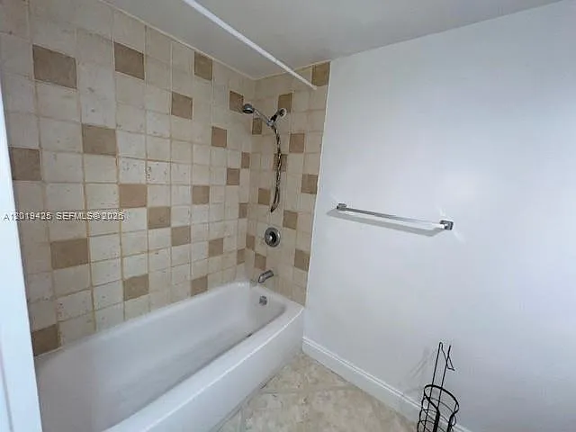 3301 NE 5th Ave #1112 — Photo 27