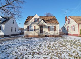 3950 Lee Heights Blvd, Cleveland, OH