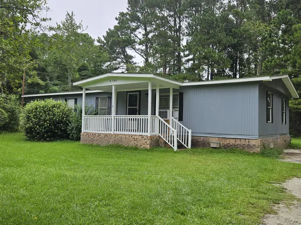 8780 School Rd NW, Ash, NC 28420