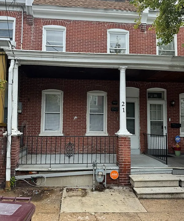 21 Stroud St
