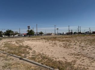 719 N Winkler Ave, Wink, TX 79789