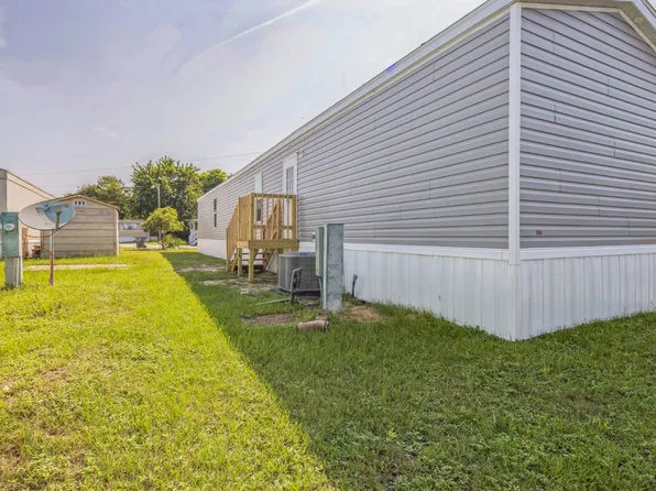 600 Ermine Rd #587, West Columbia, SC 29170