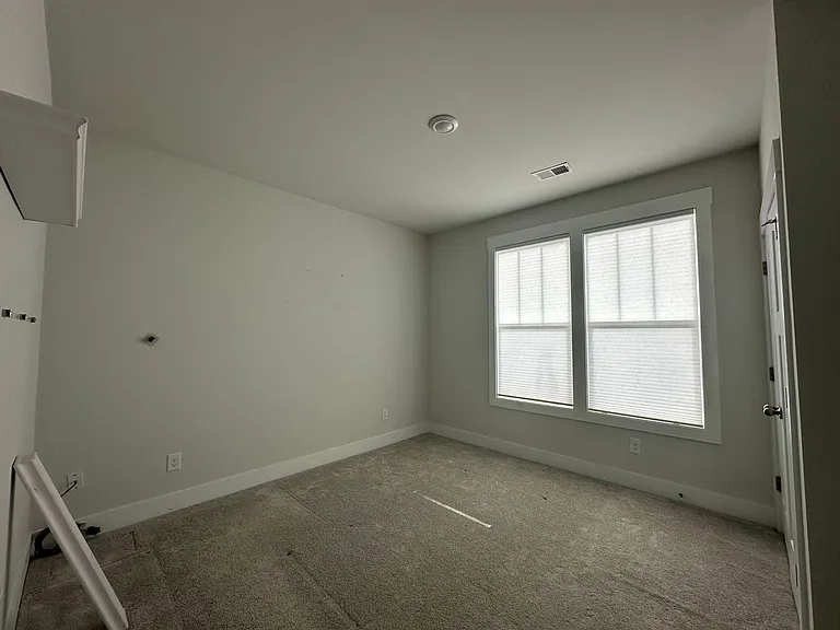 521 Robinwood Pl — Photo 14