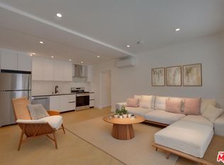 234 S Spalding Dr #A, Beverly Hills, CA 90212