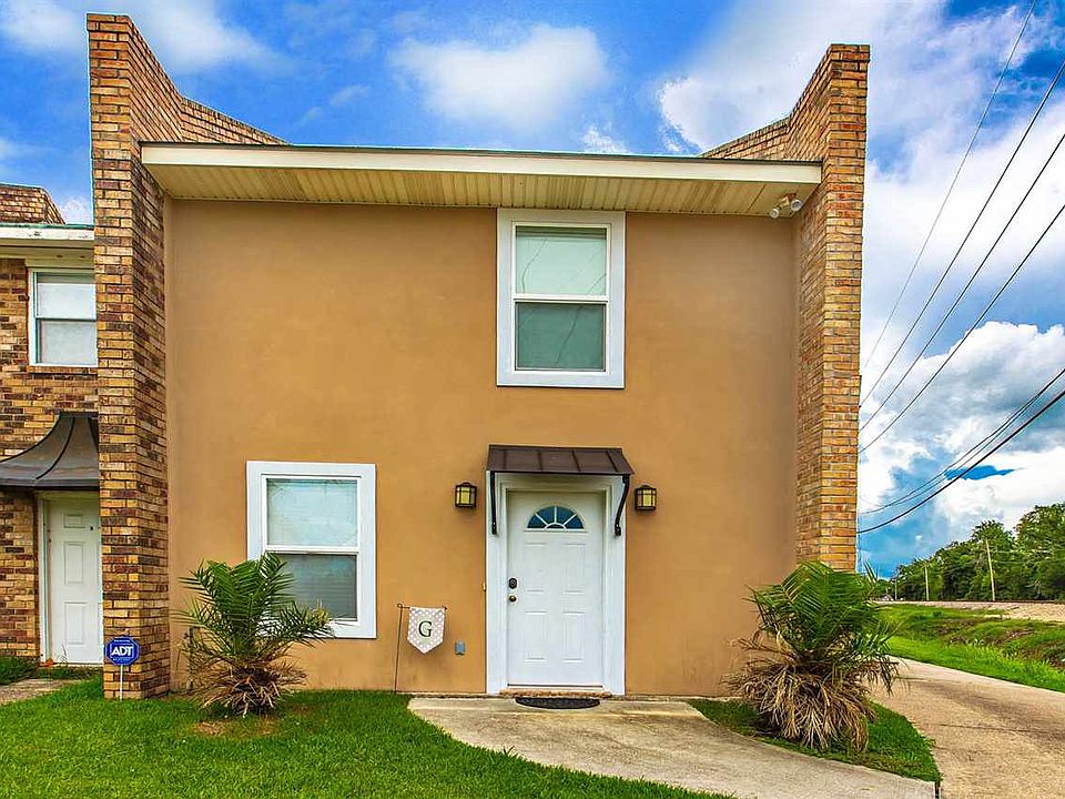 1st image of 325 Ormond Meadows Dr APT D