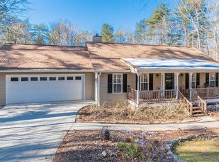 1676 Deer Trail Lakes Dr #11, Clarkesville, GA 30523