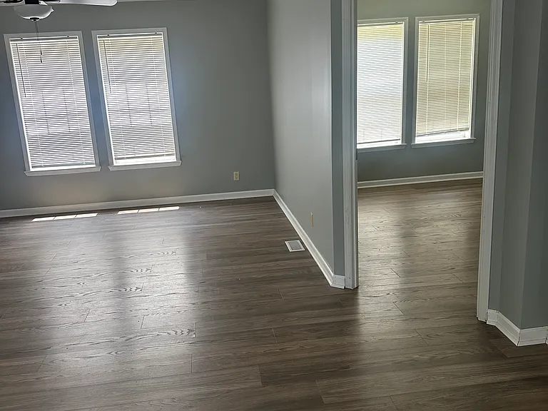 6643 Wagon Dr — Photo 8