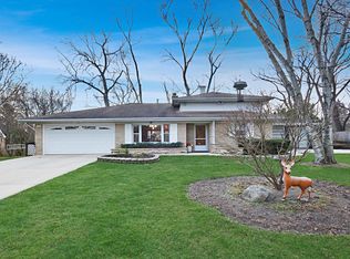 1492 N Louise Ln, Palatine, IL 60074