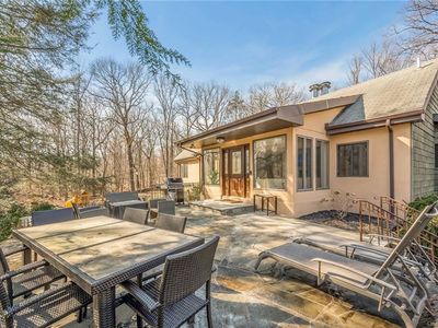 14 Elizabeth Pl, Armonk, NY, 10504
