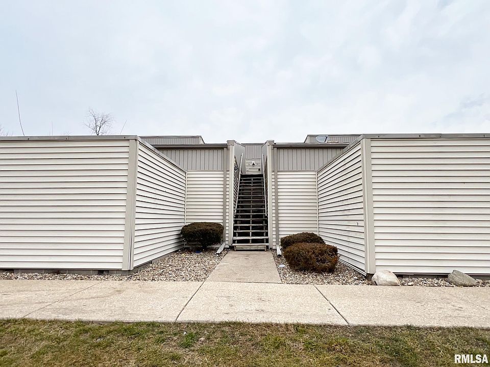1st image of 6831 N Frostwood Pkwy #76