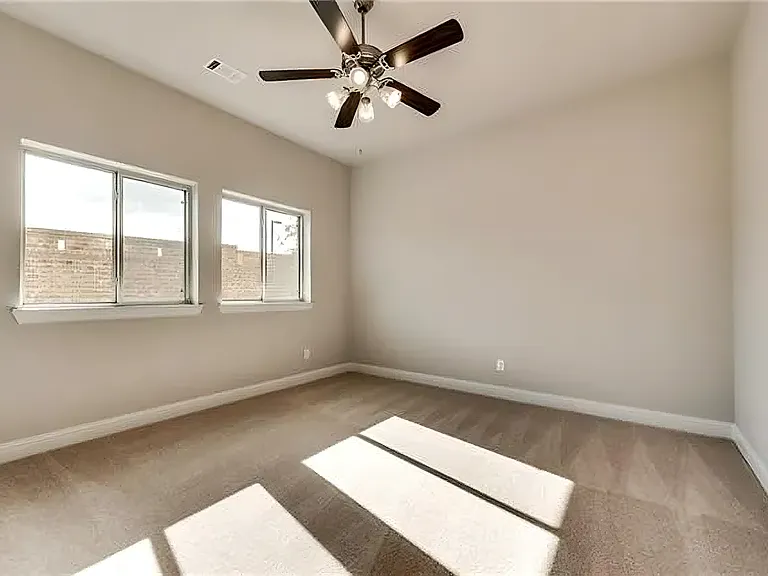 6716 E Prospect Way — Photo 7