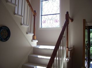 2 Kings Rd, Sharon, MA 02067