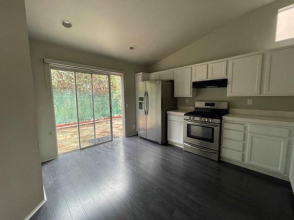 3rd image of 2133 Saint Augusta Ln