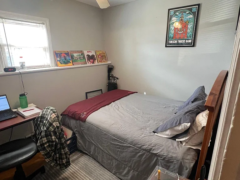 344 E 8th St #1 — Photo 12