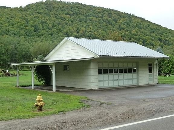 2nd image of 52 West St