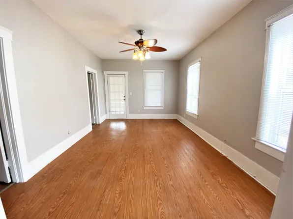 1466 30th Ave N, Saint Petersburg, FL 33704