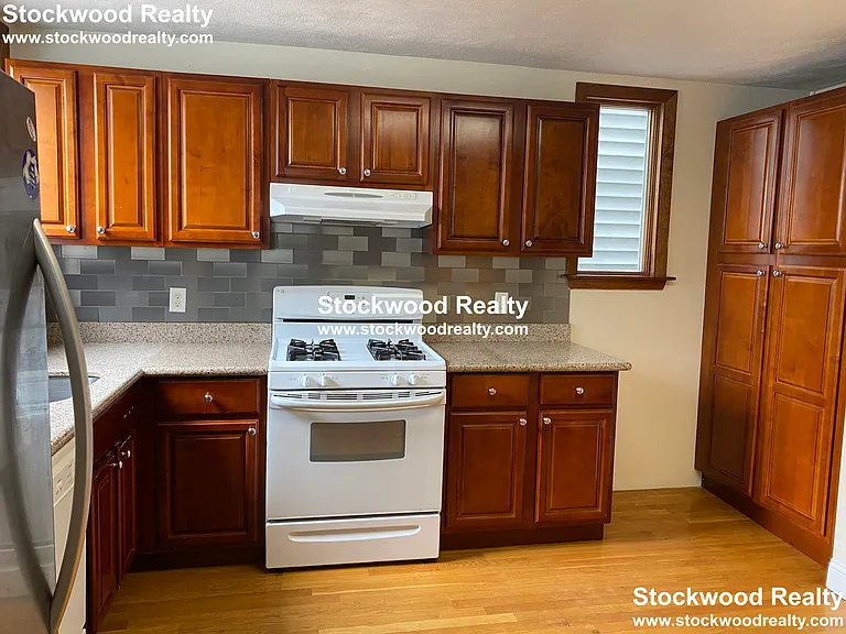 51 Telegraph St #2 — Photo 4