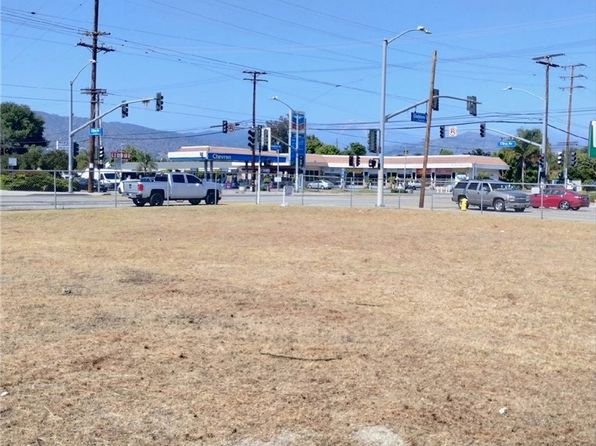 890 E Gladstone St #2, Azusa, CA 91702