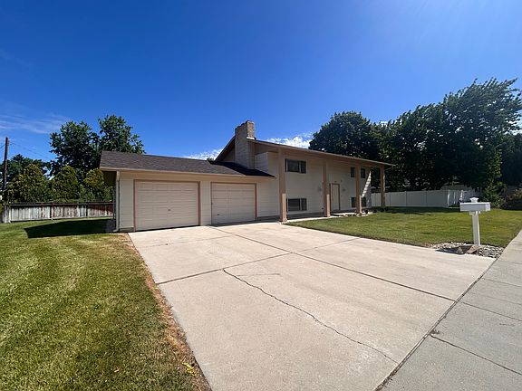 3rd image of 9188 W Dalton Pl