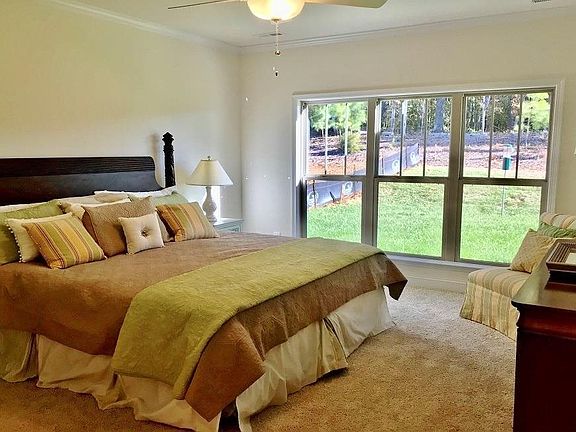 Move in ready single level patio home