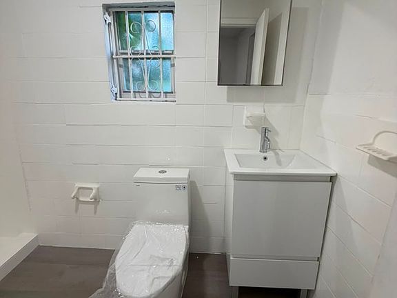 4th image of 5936 NW 1st Ave #1