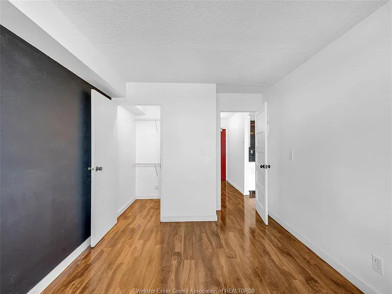 150 Park St W #1911 — Photo 6