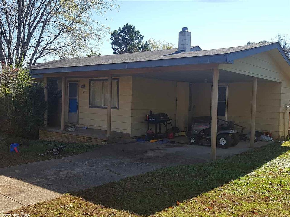 1st image of 127 Diane Ave