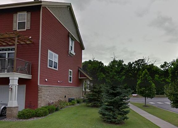 2nd image of 11941 Emery Village Dr N