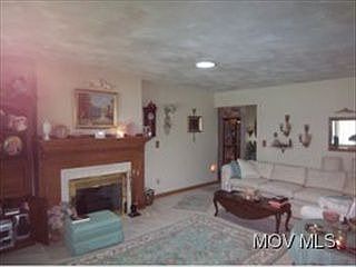 4th image of 2409 33rd St
