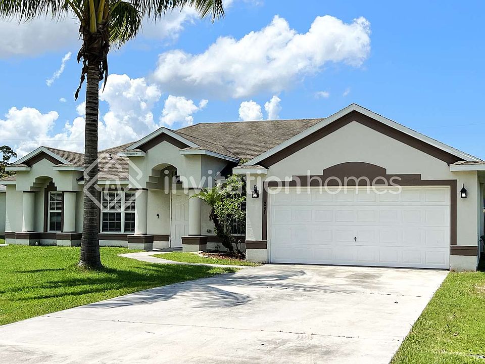 1st image of 261 NE Granduer Ave
