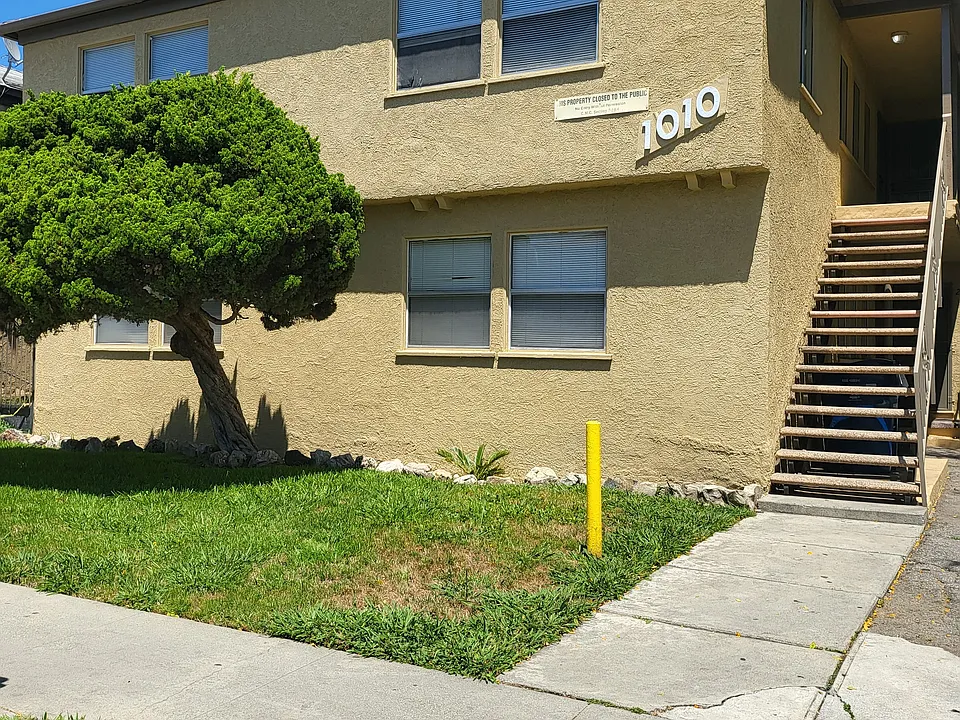 1010 S Grandee Ave #3