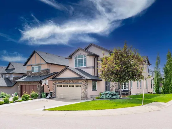 35 E Aspen Stone Way SW, Calgary, AB T3H 0L6