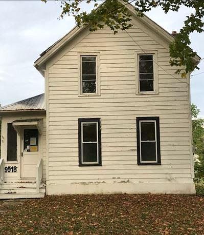 2nd image of 9518 Church St