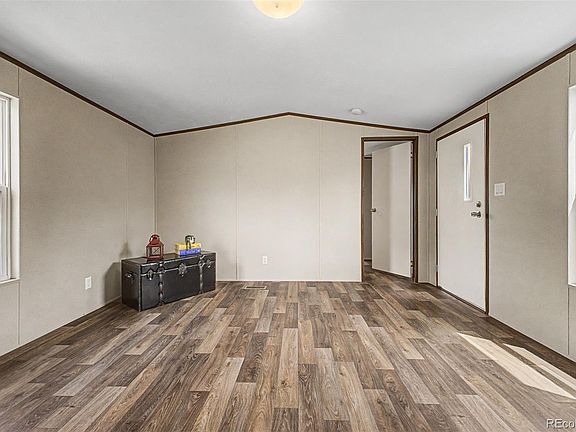 5th image of 720 4th Street LOT 25