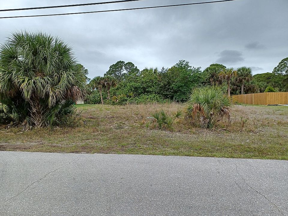 1st image of 11759 Claremont Dr