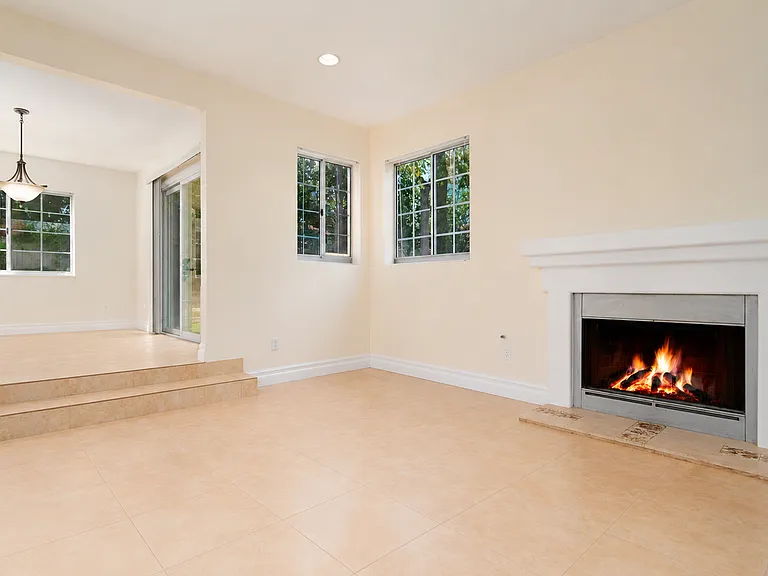 4345 Willow Glen St — Photo 45
